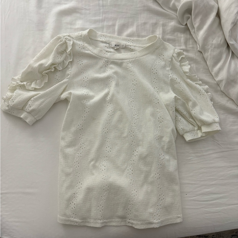 White lace ruffle top | Mine by Sandy